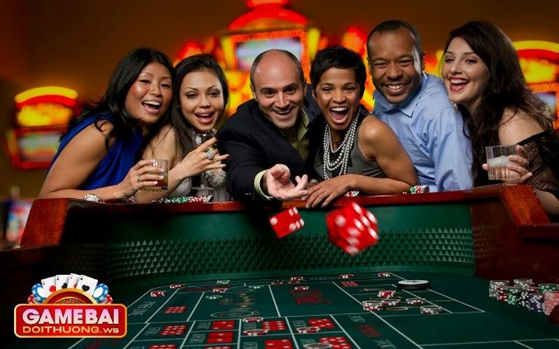 Hãy khám phá sức hấp dẫn của một phòng chơi xúc xắc đạt chuẩn Vinbet - Vinbet
